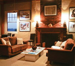 Old Cable Station Colonial Retreat - Accommodation Mooloolaba 2