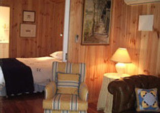 Summer Cottage - Accommodation Mooloolaba 3