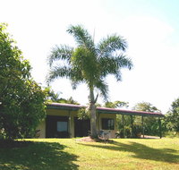 Daintree Mountain View Retreat and Vanilla Beans - Accommodation Mooloolaba