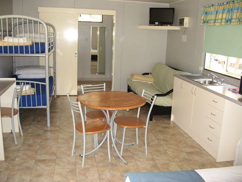 Ocean View Caravan & Tourist Park - Accommodation Mooloolaba 3