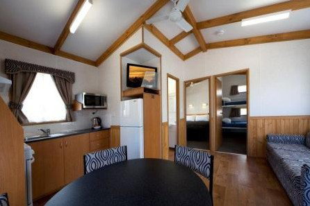 Canberra Motor Village - Accommodation Mooloolaba 4