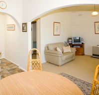 Peel Cottage - Ballarat Miners Cottages - Accommodation Mooloolaba