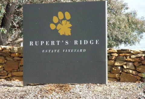 Rupert's Ridge Retreat - Accommodation Mooloolaba 0