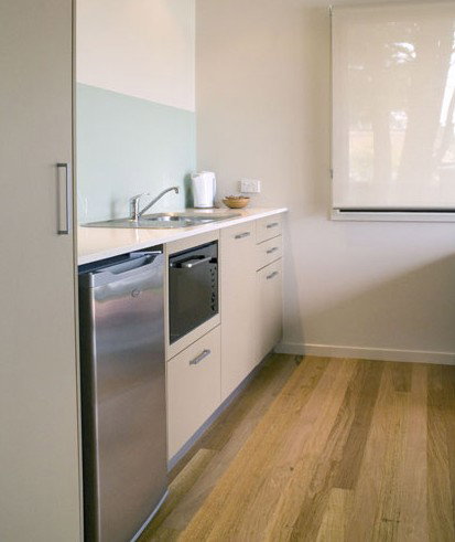 Anglesea Lodge - Accommodation Mooloolaba 2