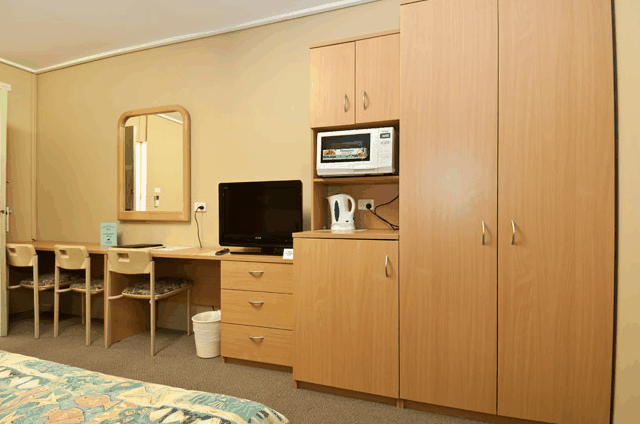 New Olympic Motel - Accommodation Mooloolaba