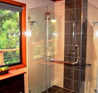 A Waterfall Hideout-Rainforest Cabin for Couples - Accommodation Mooloolaba