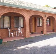 Cooma Country Club Motor Inn - Accommodation Mooloolaba