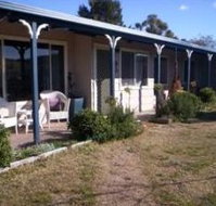 Snowy Vineyard Cottage - Accommodation Mooloolaba