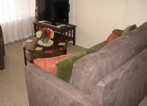 Bluebell Cottage - Accommodation Mooloolaba 0