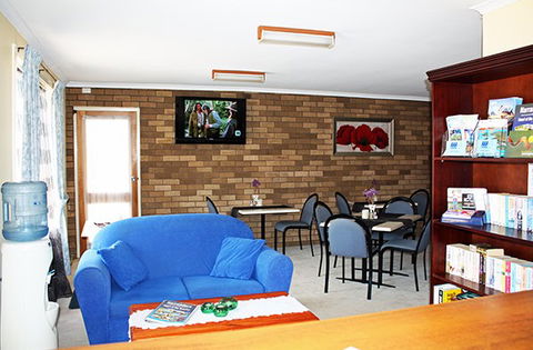 Camellia Motel - Accommodation Mooloolaba 2