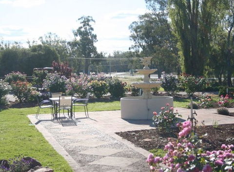 Newell Motor Inn - Accommodation Mooloolaba 4