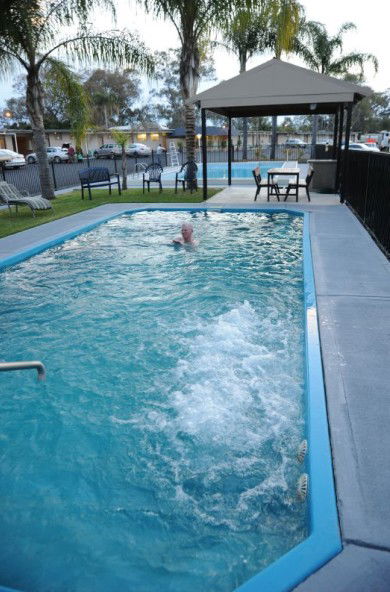Artesian Spa Motel - Accommodation Mooloolaba 1