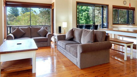 Burra By The Beach - Accommodation Mooloolaba 4