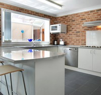 Belvoir 1 - Accommodation Mooloolaba