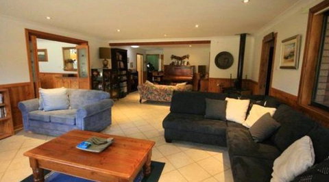 Adams Peak Retreat - Accommodation Mooloolaba 0