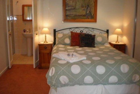 Adams Peak Retreat - Accommodation Mooloolaba 2
