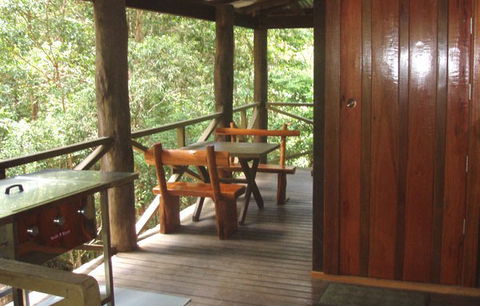Carawirry Cabins - Accommodation Mooloolaba 0