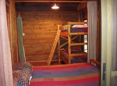 Carawirry Cabins - Accommodation Mooloolaba 1