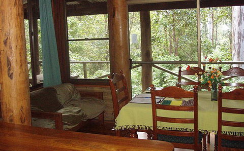 Carawirry Cabins - Accommodation Mooloolaba 3