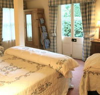 Capers Guesthouse and Cottage - Accommodation Mooloolaba