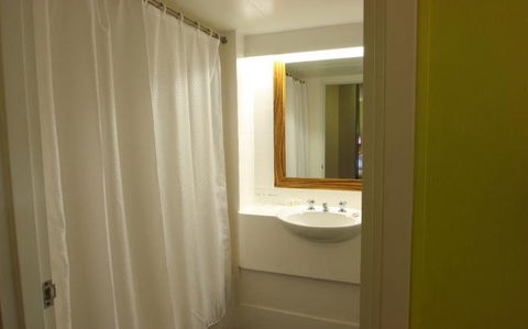 Abey Hotel Sydney - Accommodation Mooloolaba 3