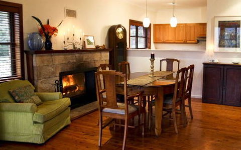 A Church And Homestead In Mudgee - Accommodation Mooloolaba 3