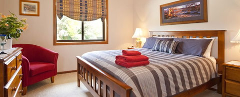 Clifton Gardens Bed And Breakfast - Orange NSW - Accommodation Mooloolaba 0