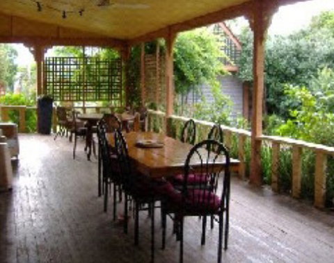 Carinya B And B - Accommodation Mooloolaba 3