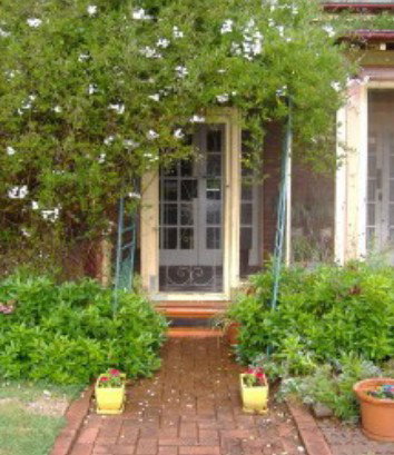 Carinya B And B - Accommodation Mooloolaba 4