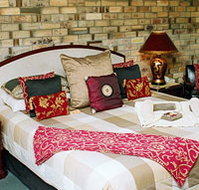 Centre Point Mid-City Motor Inn - Accommodation Mooloolaba