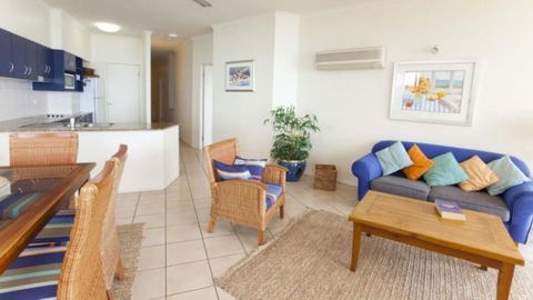 Whalewatch Ocean Beach Resort - Accommodation Mooloolaba 2