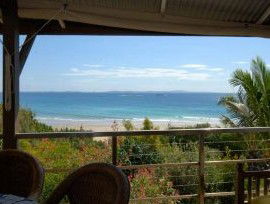 Claytons On Cylinder Beach Front Apartments - Accommodation Mooloolaba 5