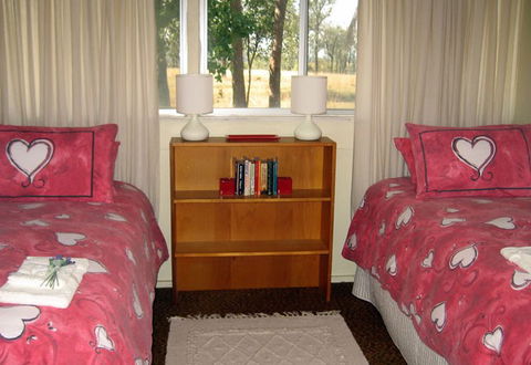 Flag Springs Bush Retreat - Accommodation Mooloolaba 0