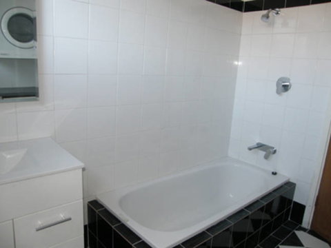 Adair Apartment - Accommodation Mooloolaba 7