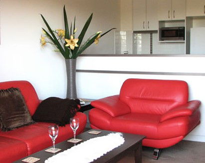 Churchill Apartments - Accommodation Mooloolaba 2