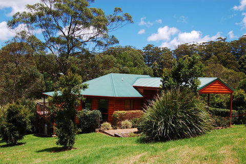 Ravensbourne Escape Holiday Cottages - Accommodation Mooloolaba 1