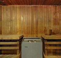 Golden Shores Holiday Club - Accommodation Mooloolaba