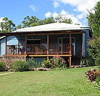 Blue House Family Accommodation - Accommodation Mooloolaba