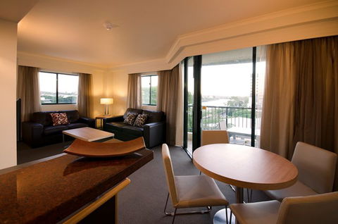 Central Cosmo Apartments - Accommodation Mooloolaba 2