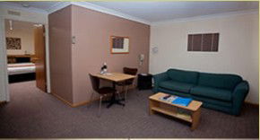 Comfort Inn Blue Shades - Accommodation Mooloolaba 3