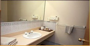 Comfort Inn Blue Shades - Accommodation Mooloolaba 4