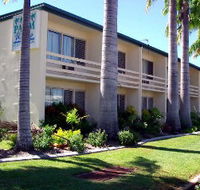 Palm Waters Holiday Villas - Accommodation Mooloolaba