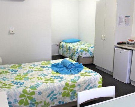 Ocean Park Motel And Holiday Apartments - Accommodation Mooloolaba 1