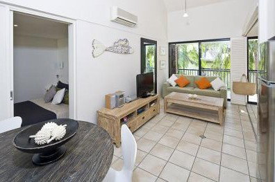 Julians Apartments - Accommodation Mooloolaba 1