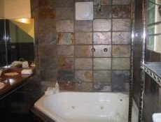 Salisbury Lodges - Accommodation Mooloolaba 0