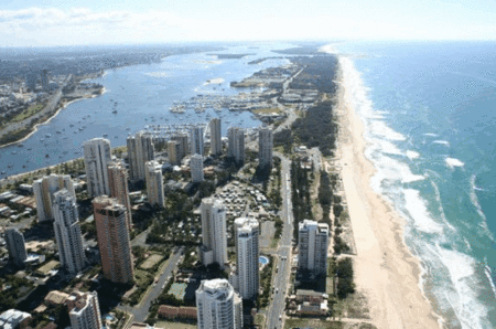 Bahia Beachfront Apartments - Accommodation Mooloolaba 5
