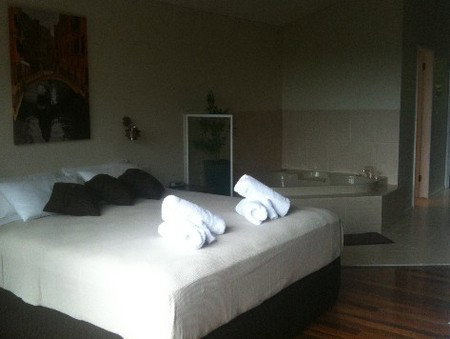 A Paradise Palms Resort - Accommodation Mooloolaba 0