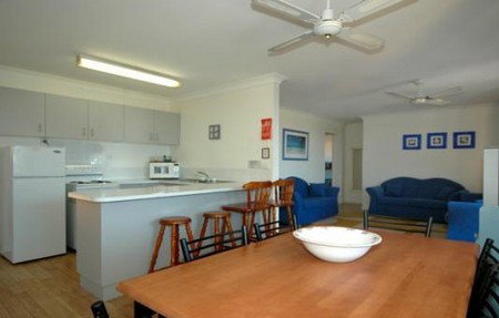 Korora Court On The Beach - Accommodation Mooloolaba 3
