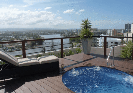 The Regent Holiday Apartments - Accommodation Mooloolaba 2