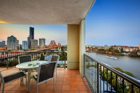 Bridgewater Apartments - Accommodation Mooloolaba 6